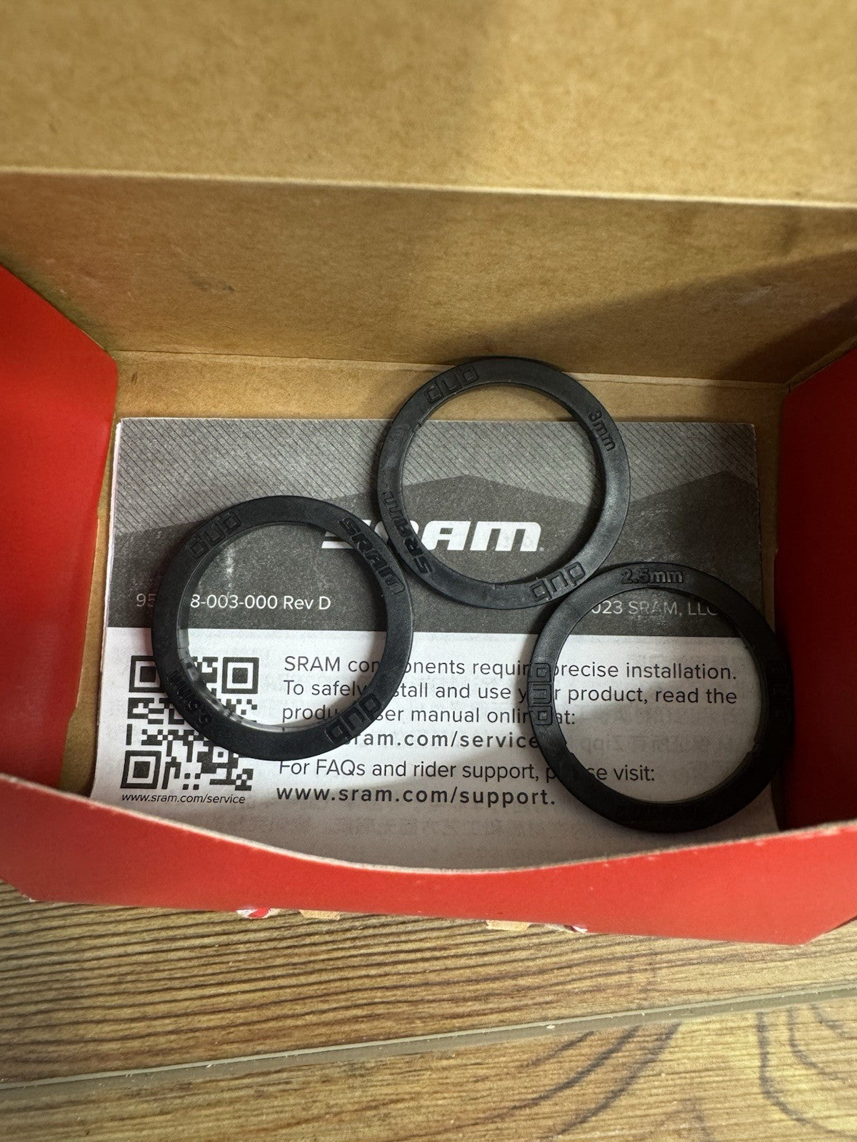 SRAM dub T47 B Bottom Bracket