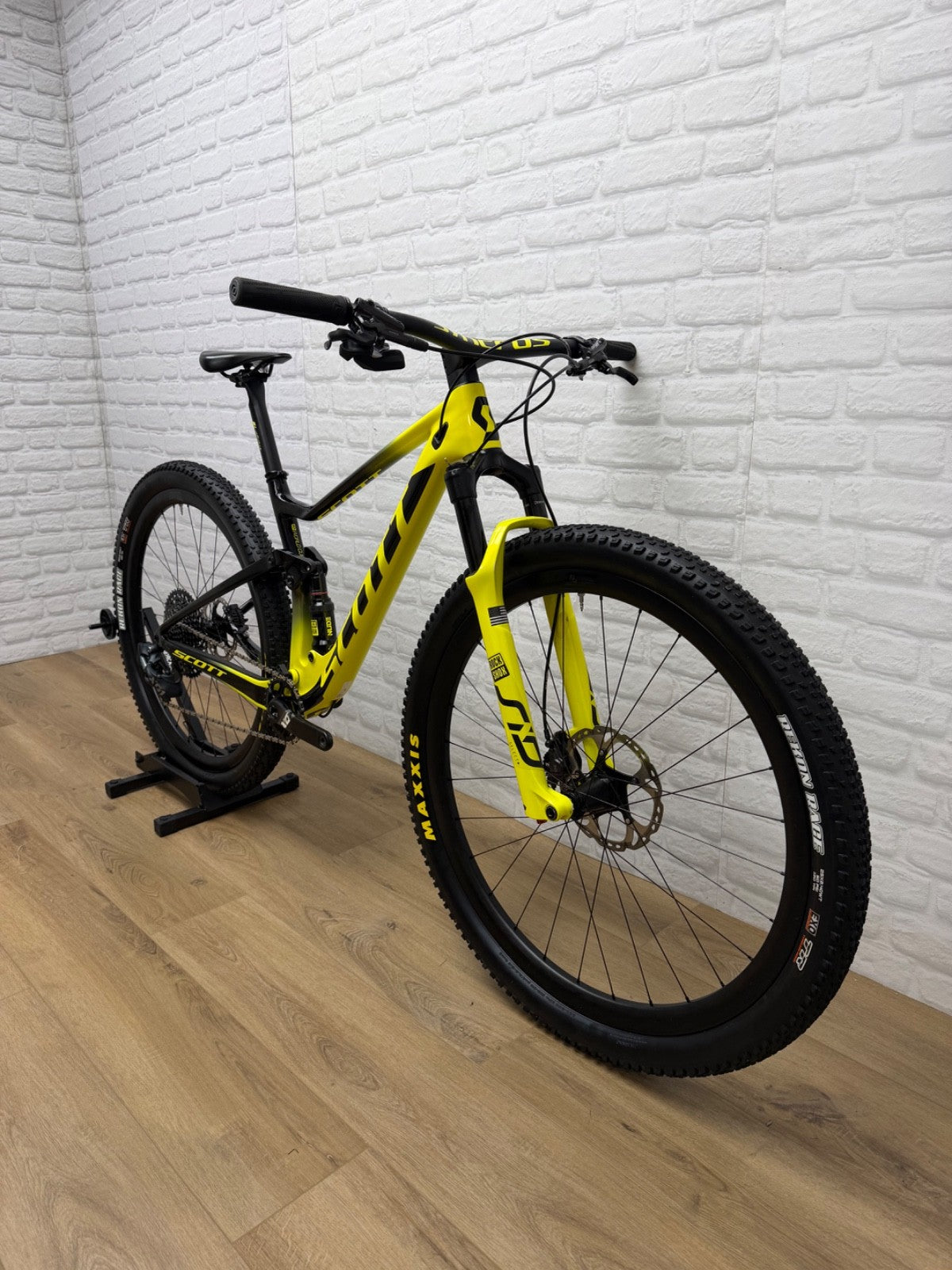Scott Spark RC900 World Cup Edition Medium Mountain Bike