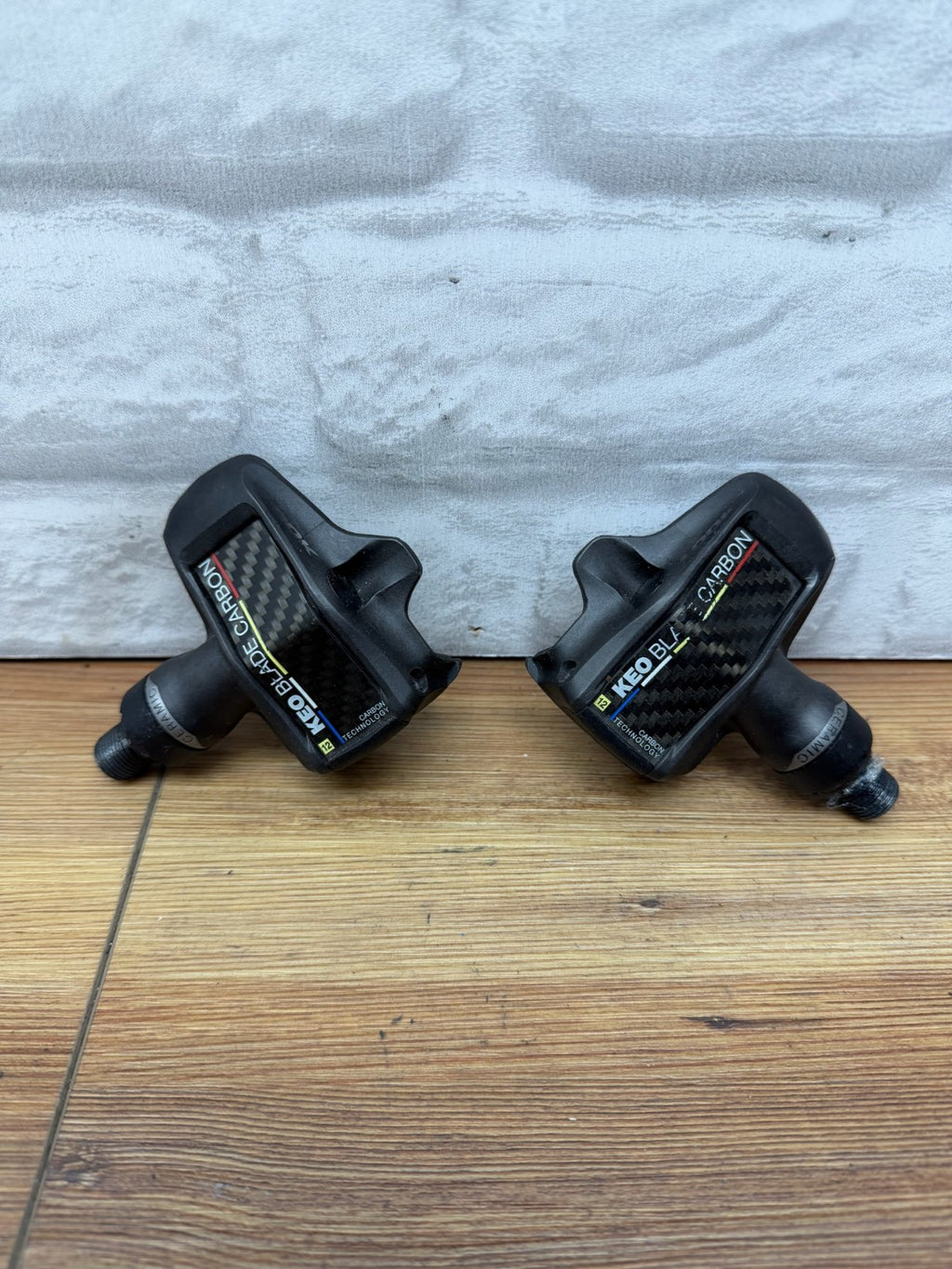LOOK KEO Blade Carbon Ceramic Road Bike Pedals Plates Pair Lightweight Keo