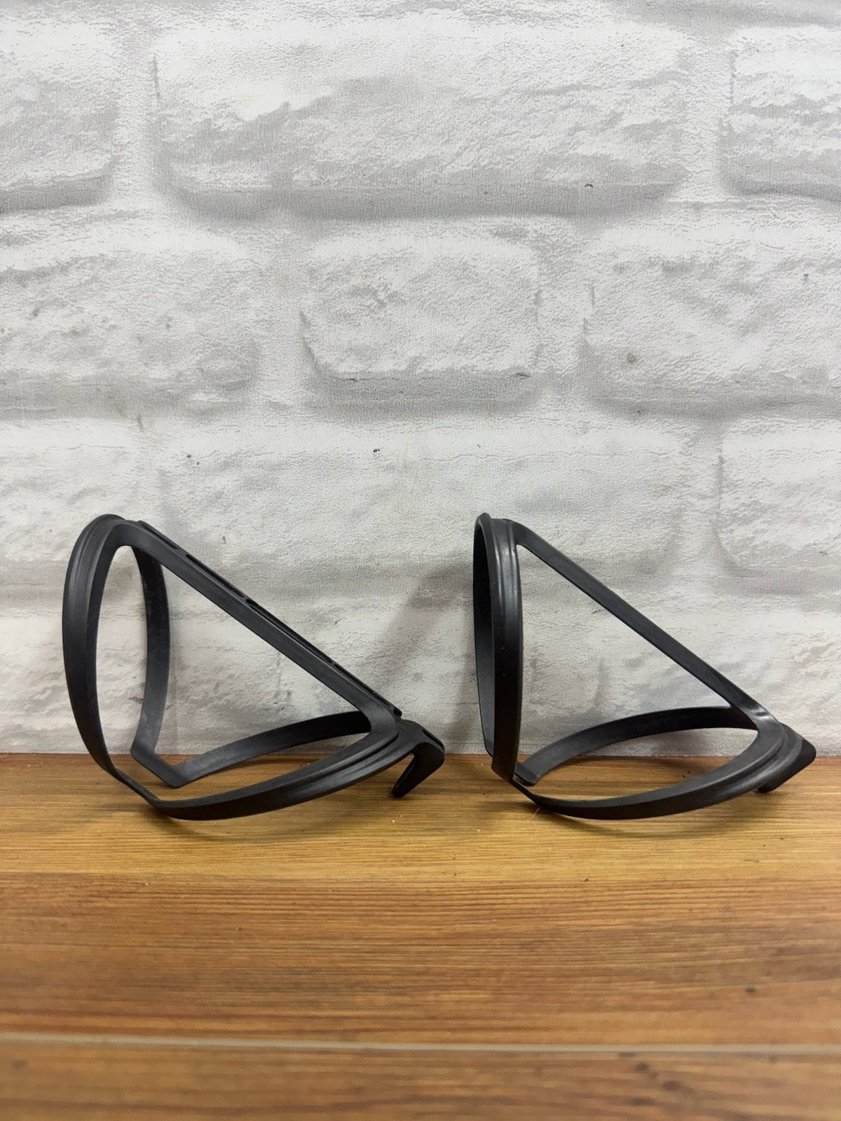 Canyon Lightweight Plastic Bottle Cage Set