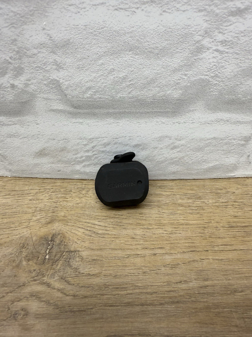 Garmin Bike Speed Sensor 1 Wireless Bluetooth ANT Plus Wheel Hub Mount