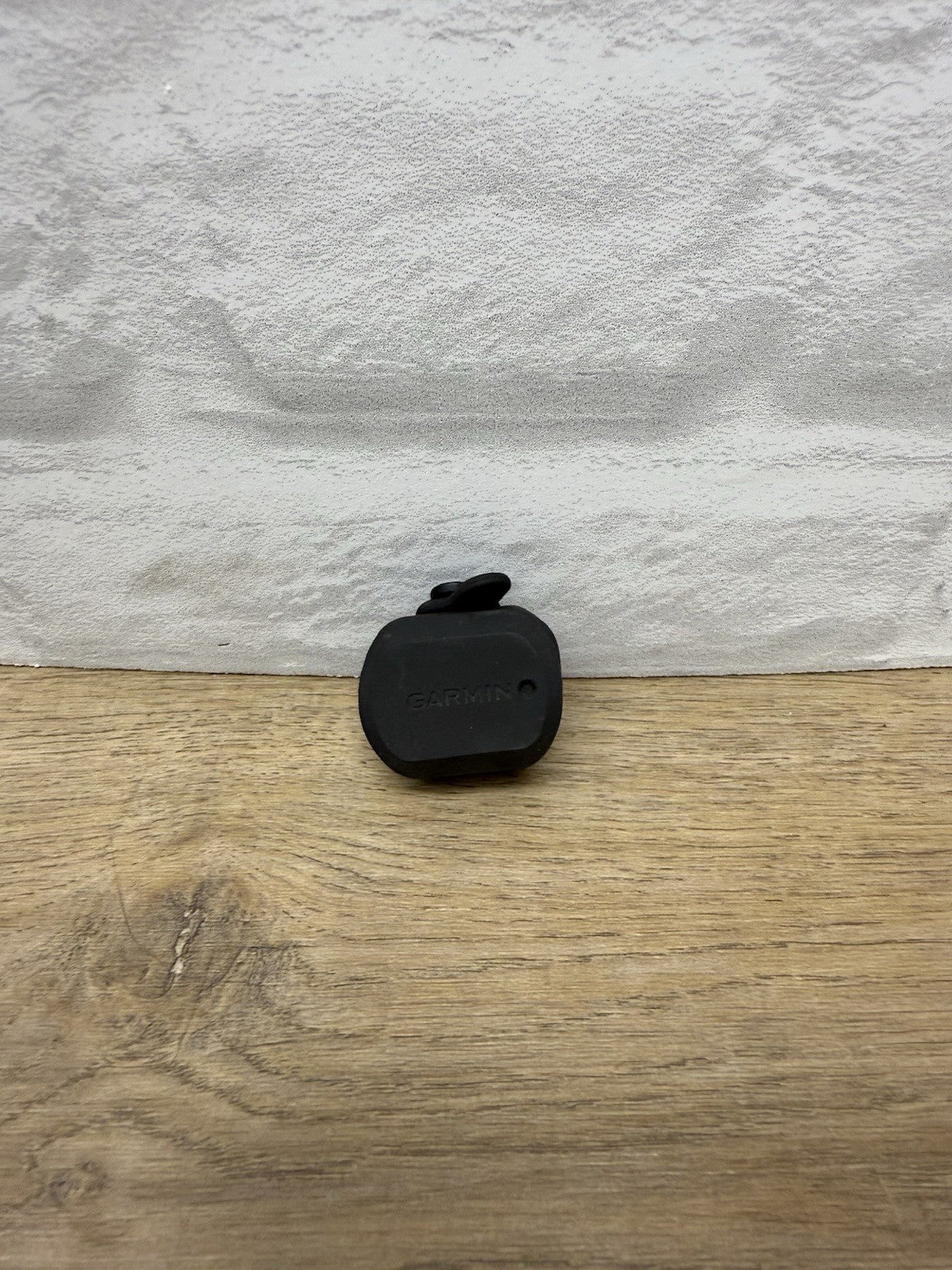 Garmin Bike Speed Sensor 1 Wireless Bluetooth ANT Plus Wheel Hub Mount