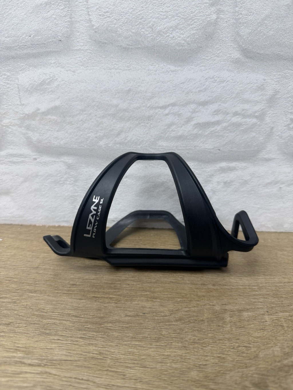 Lezyne Flow Cage SL Right Side Loading Bottle Cage 