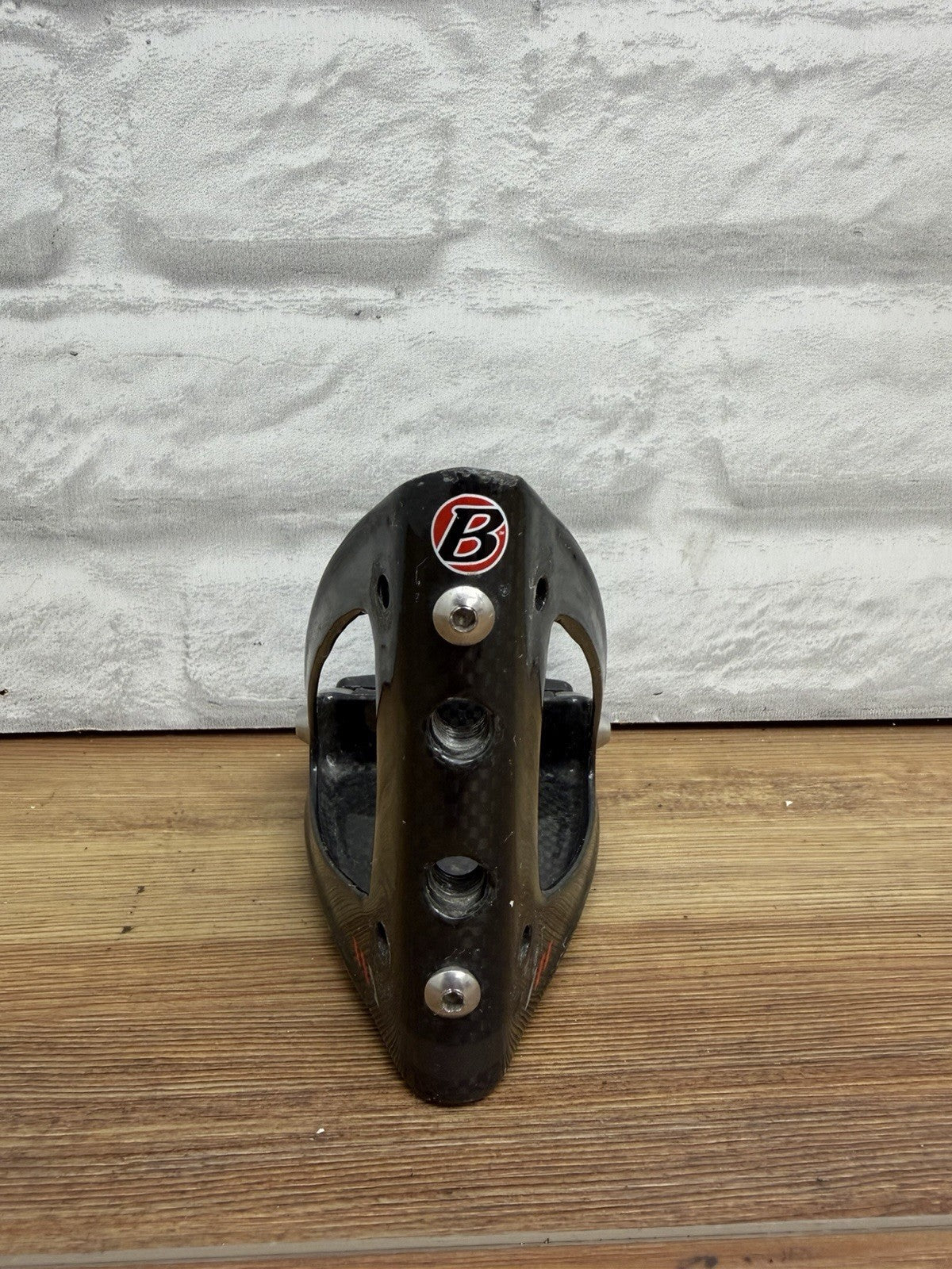 Trek Bontrager Race X Lite Carbon Bottle Cage And Flat Repair Kit Saddle Mount 