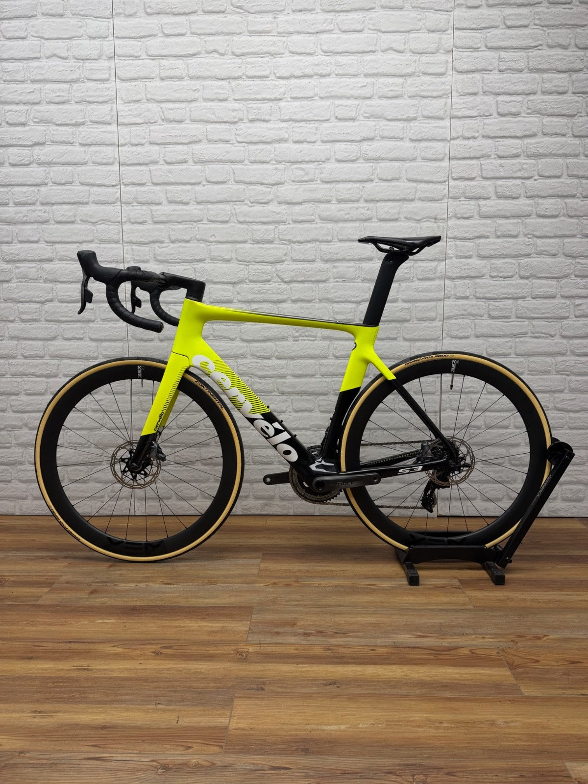 Cervelo S3 56cm eTap Road Bike