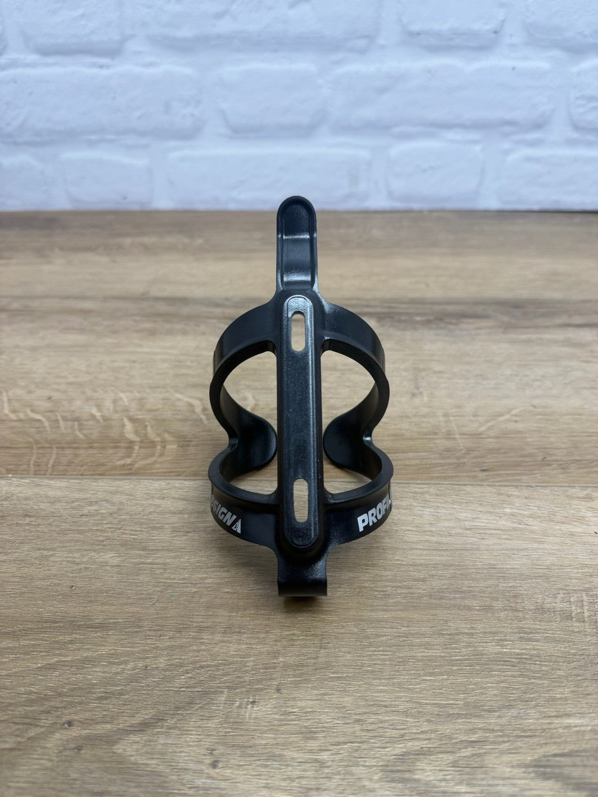 Profile Design Axis Kage bicycle water bottle cage