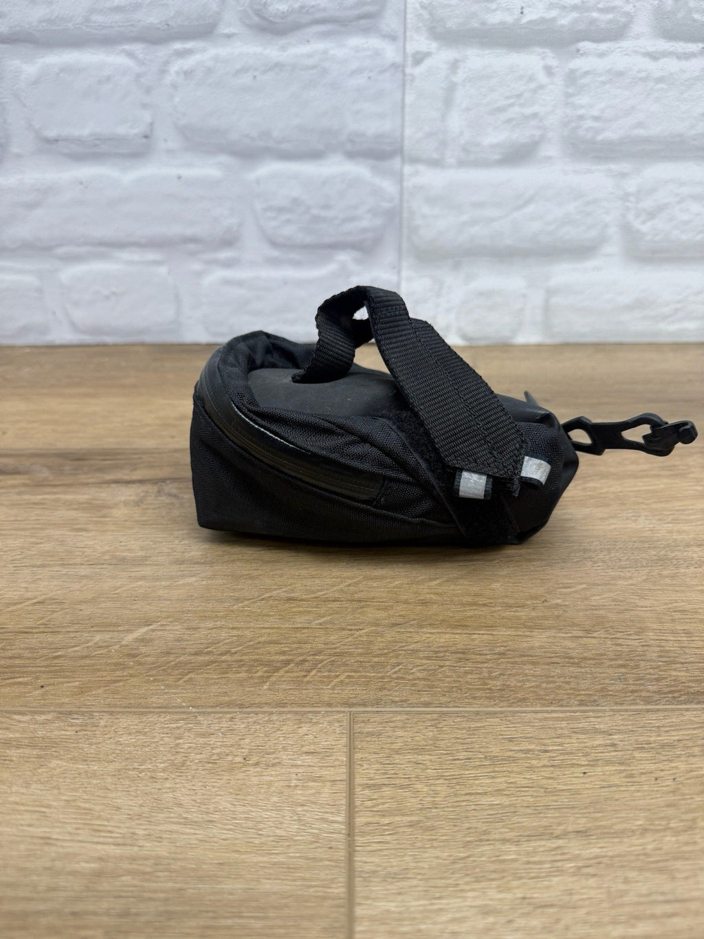 Bontrager Elite Seat Pack With two tire levers and CO2 cartridges