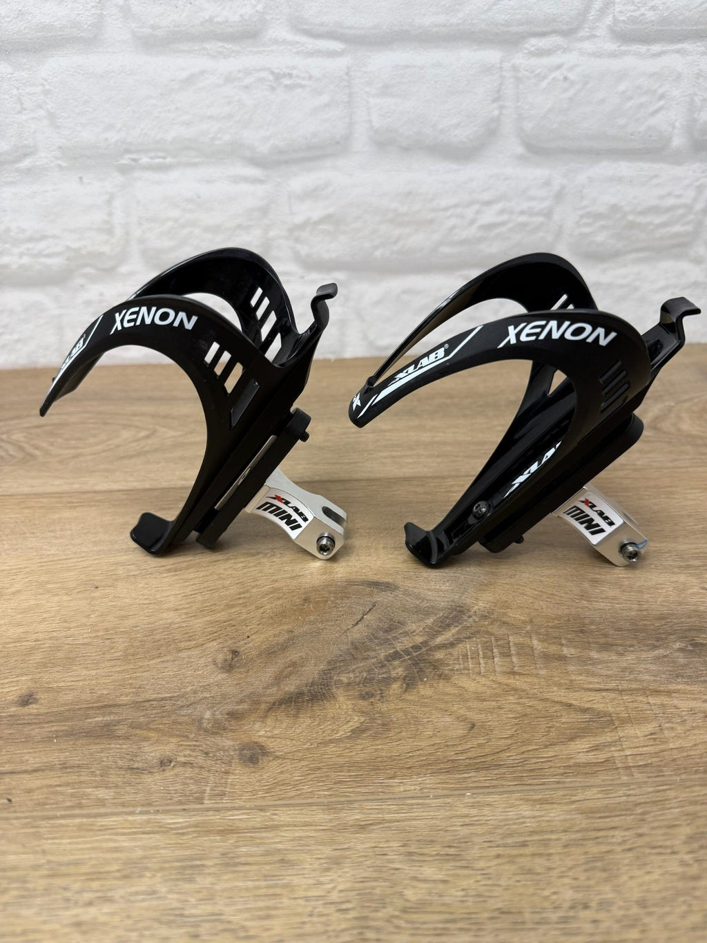 Xlab Xenon Water Bottle Cage Set With Xlab Mini Wing 105 