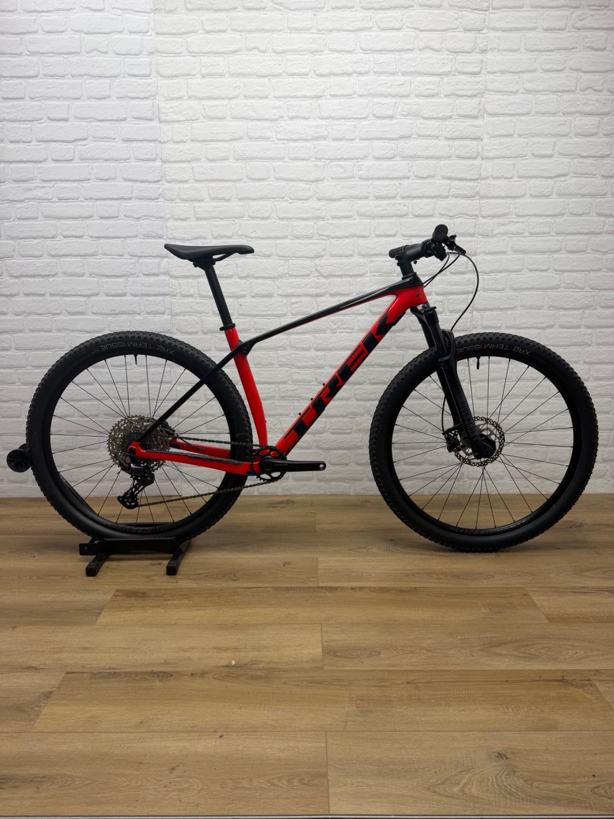 Trek Pro Caliber 9.5 Medium/Large 2024