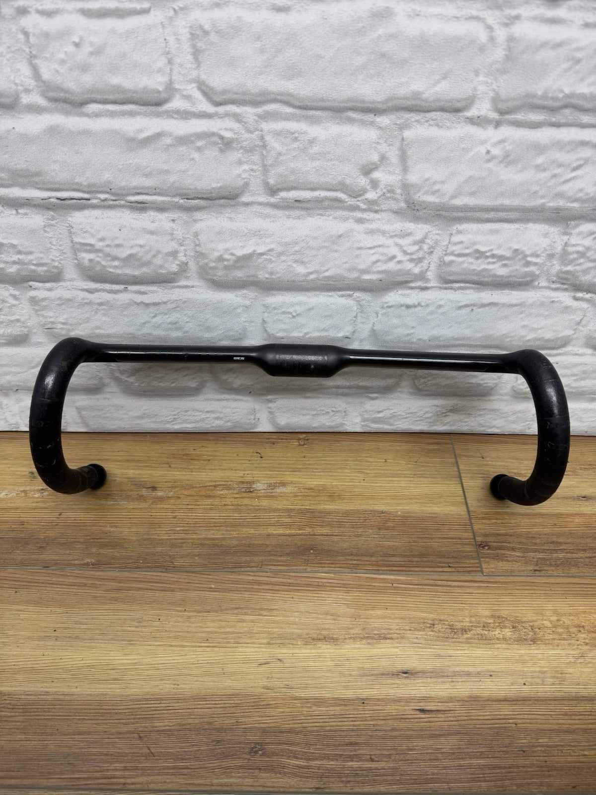 44cm ENVE SES Aero Carbon Road Handlebar 31.8mm