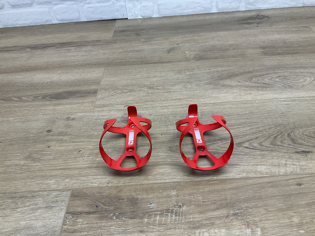 Bontrager Pro Oclv Carbon Fiber Water Bottle Cages Pair Glossy Red