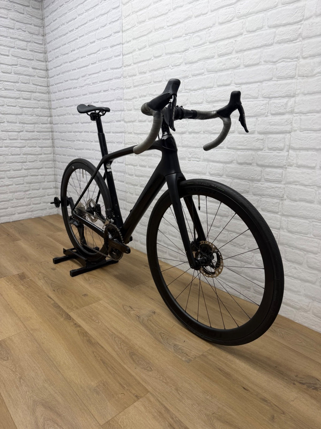 Trek Domane SL 5 54cm Road Bike