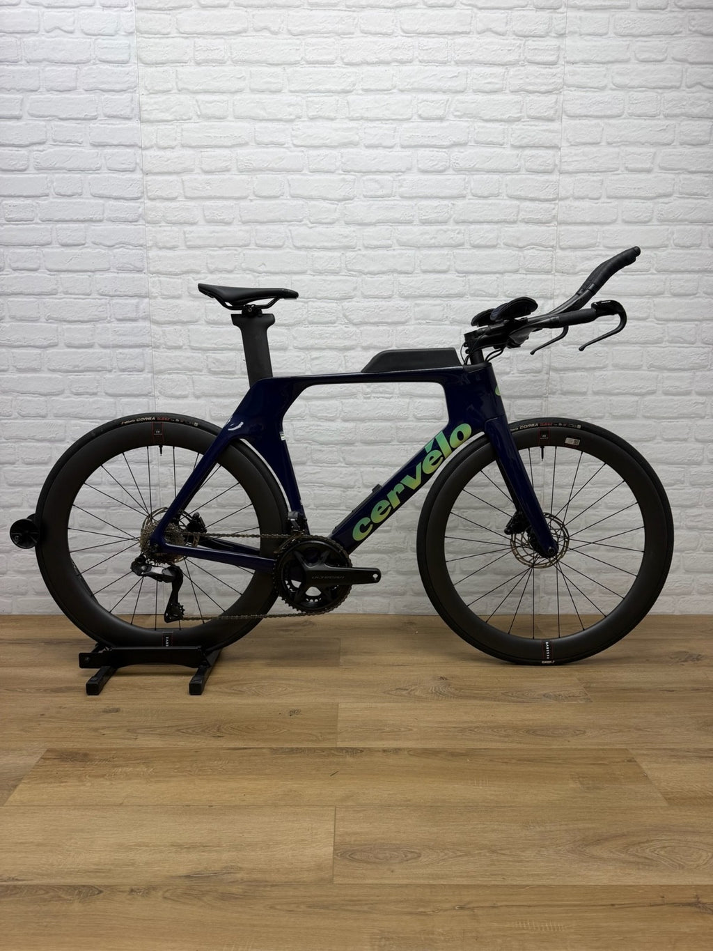 2025 Cervelo P-Series 56cm Triathlon Bike