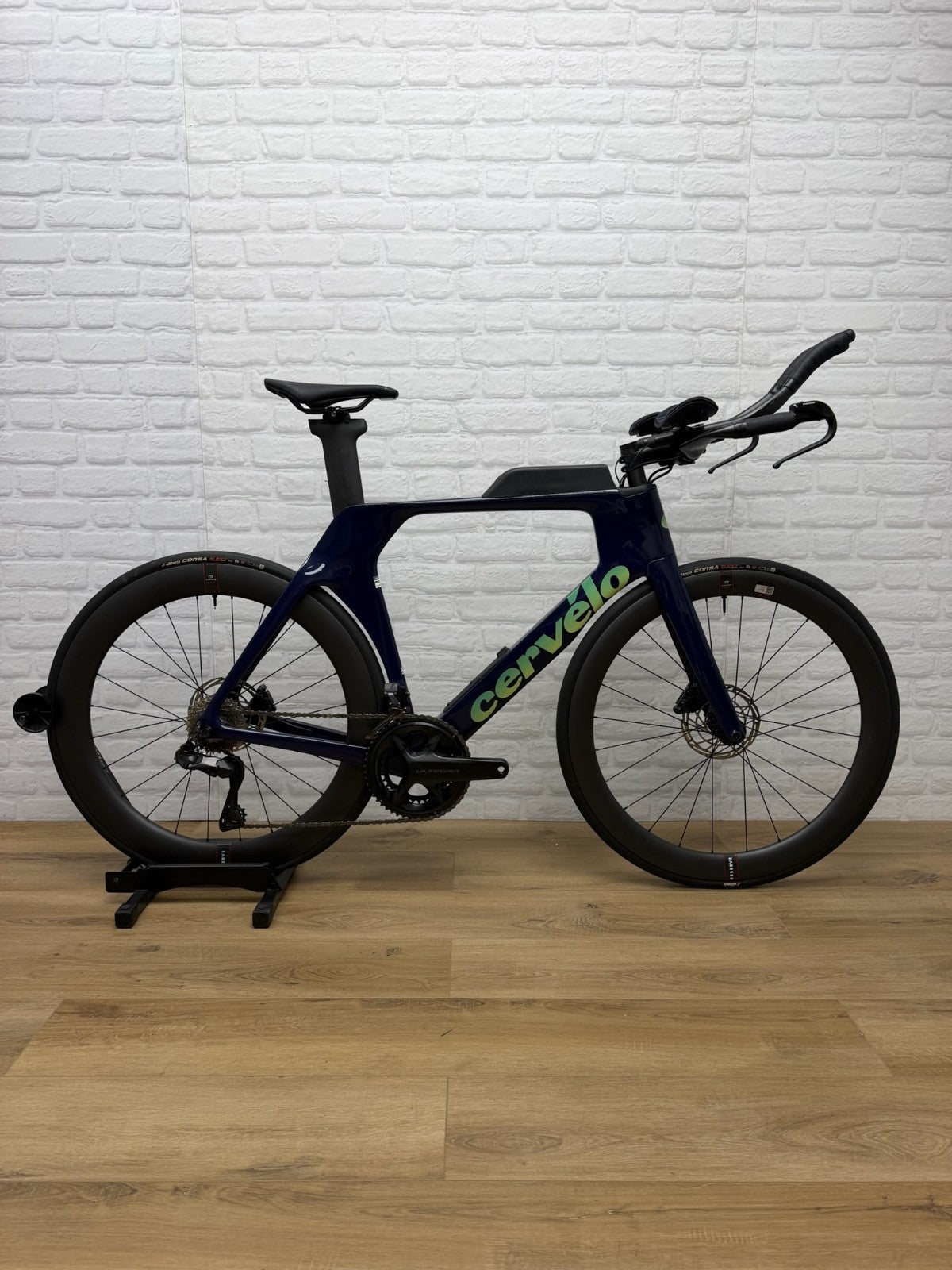2025 Cervelo P-Series 56cm Triathlon Bike