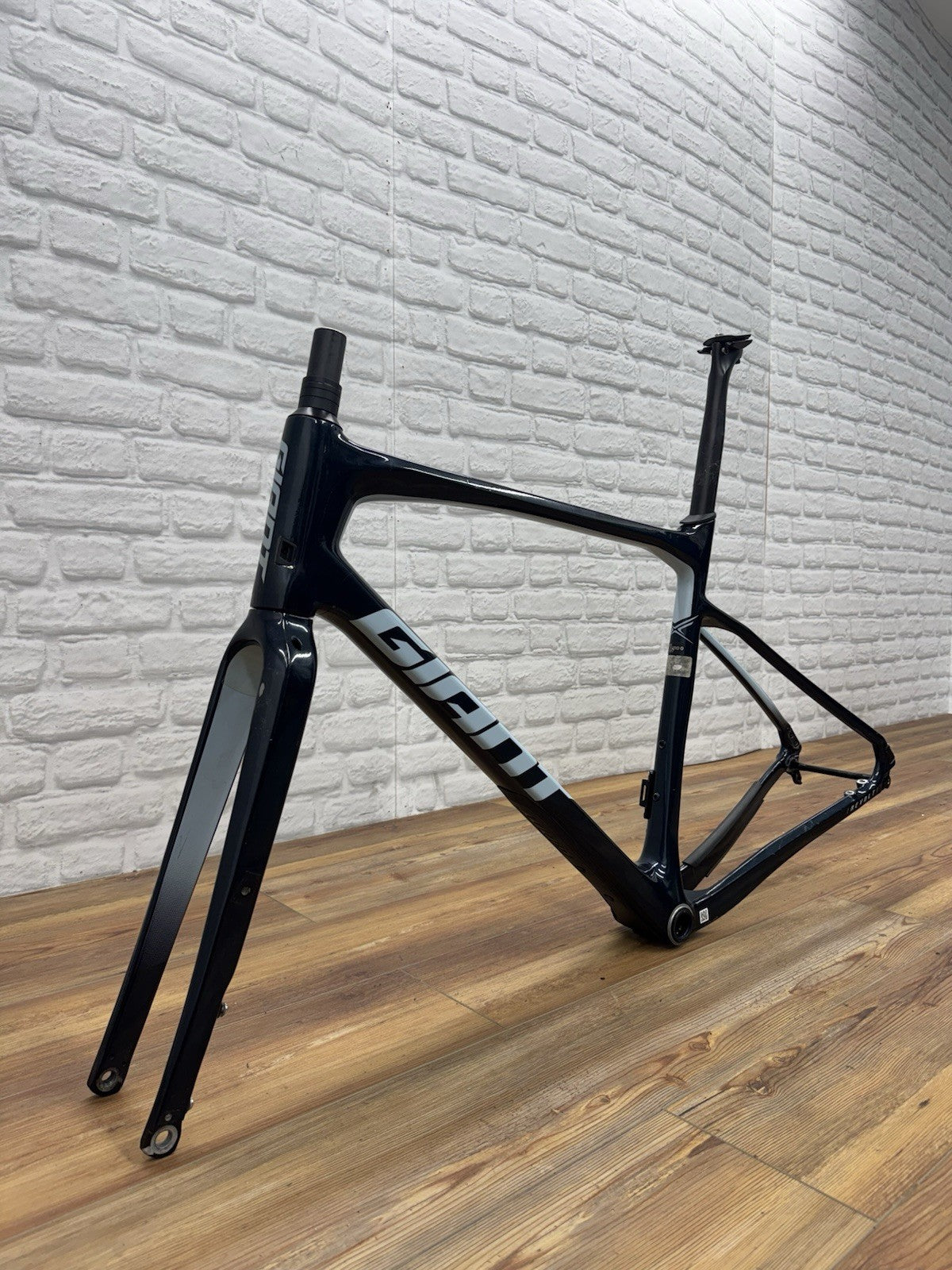 Giant Revolt Pro O Frame Medium/Large