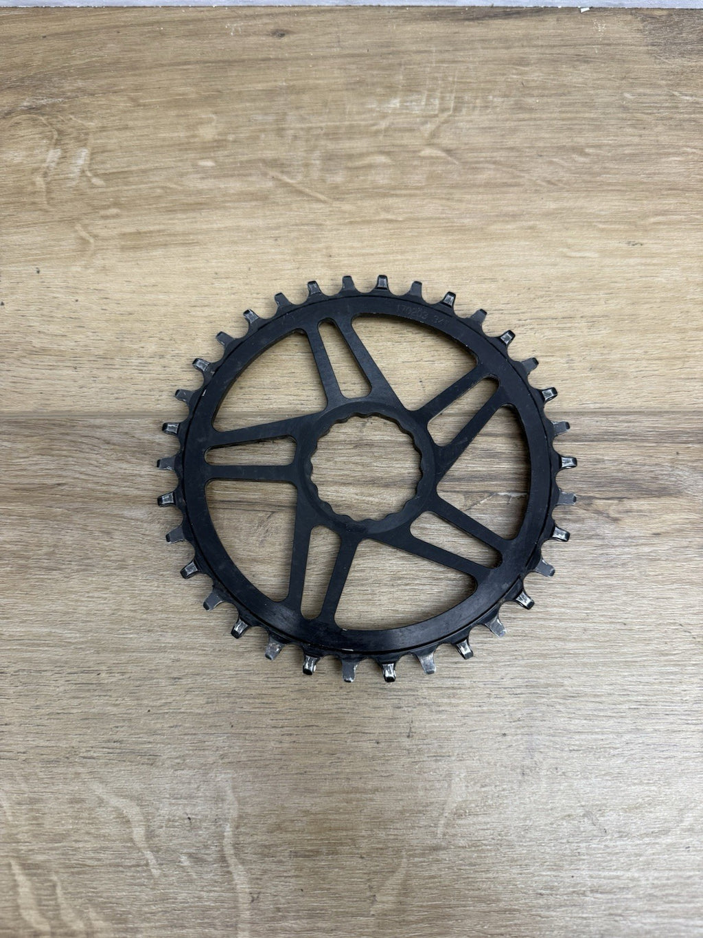 Wolf Tooth Components Drop-Stop Race Face Cinch Direct Mount Chainring