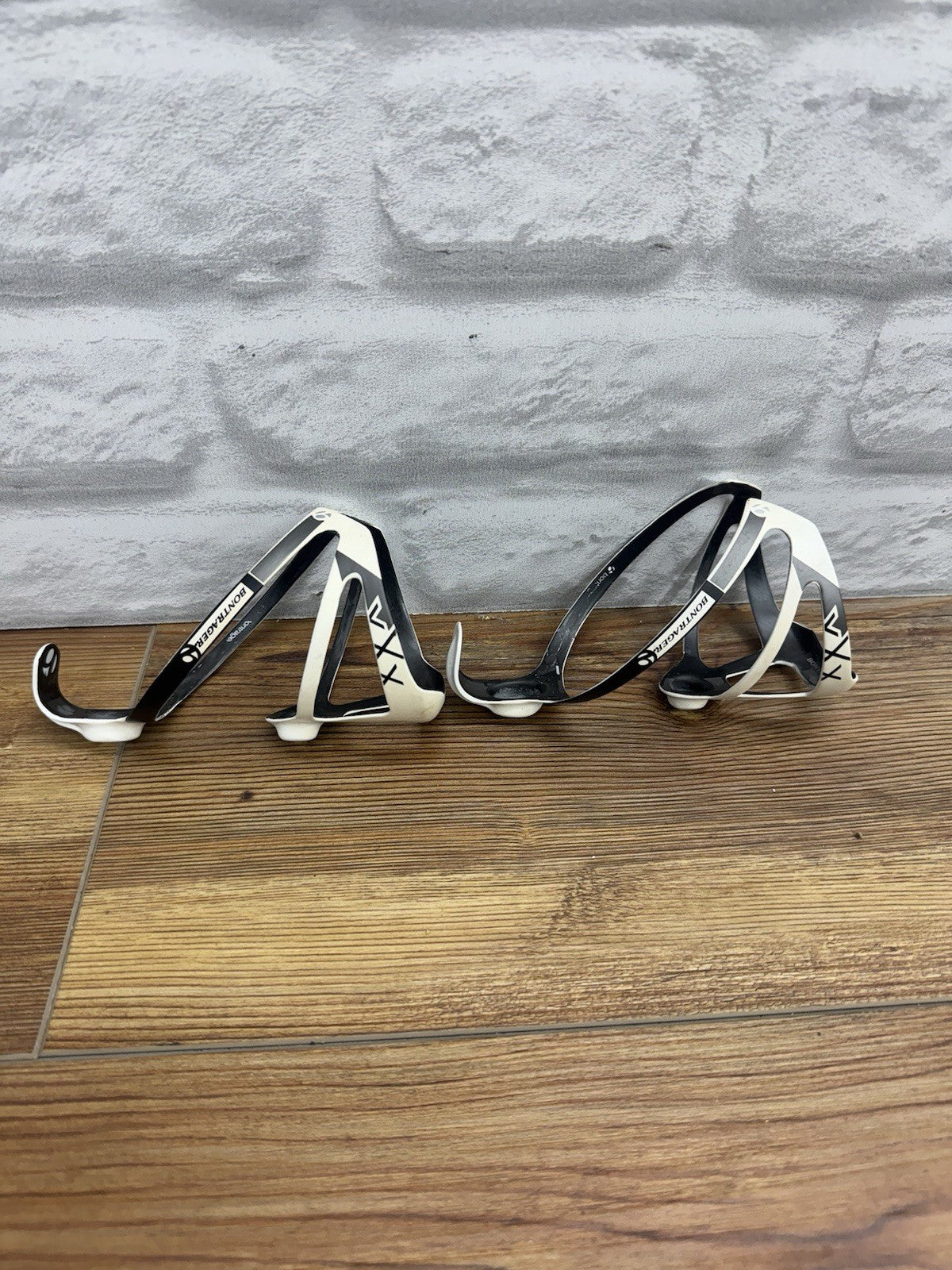 Bontrager Carbon Bottle Cage Set