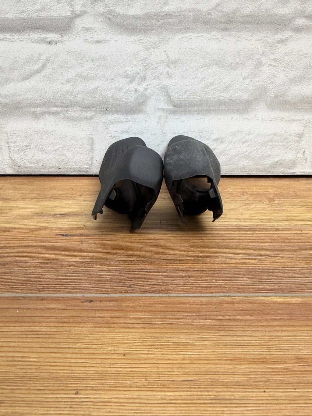 Shimano ST-RX815 Bracket Cover RIGHT ONLY For GRX Di2 Shifters