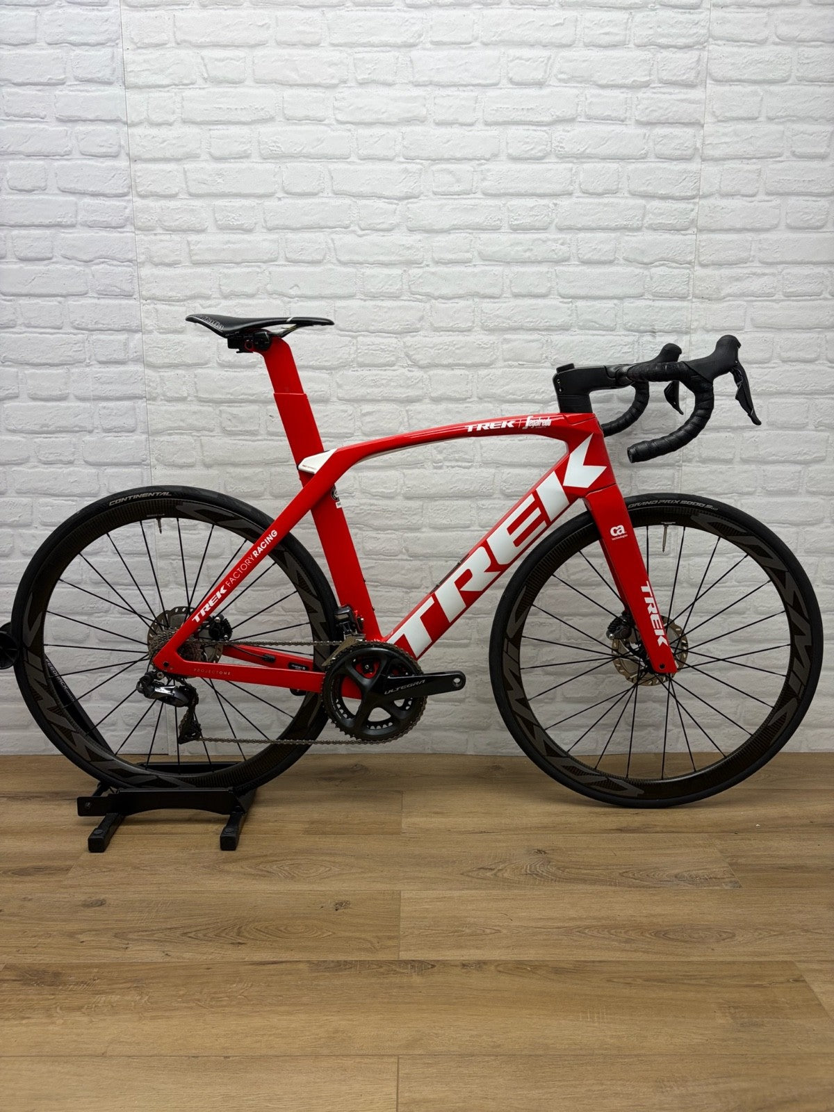 Trek Madone SLR Project One 56cm Team Segafredo Edition