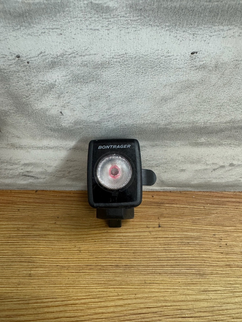 Trek Bontrager ION 200 Flare RT with Mount