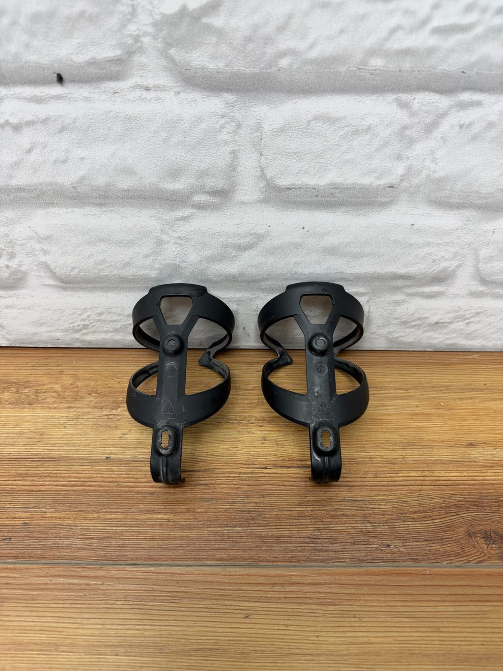 Bontrager RXL OCLV Carbon Fiber Water Bottle Cages (Pair)