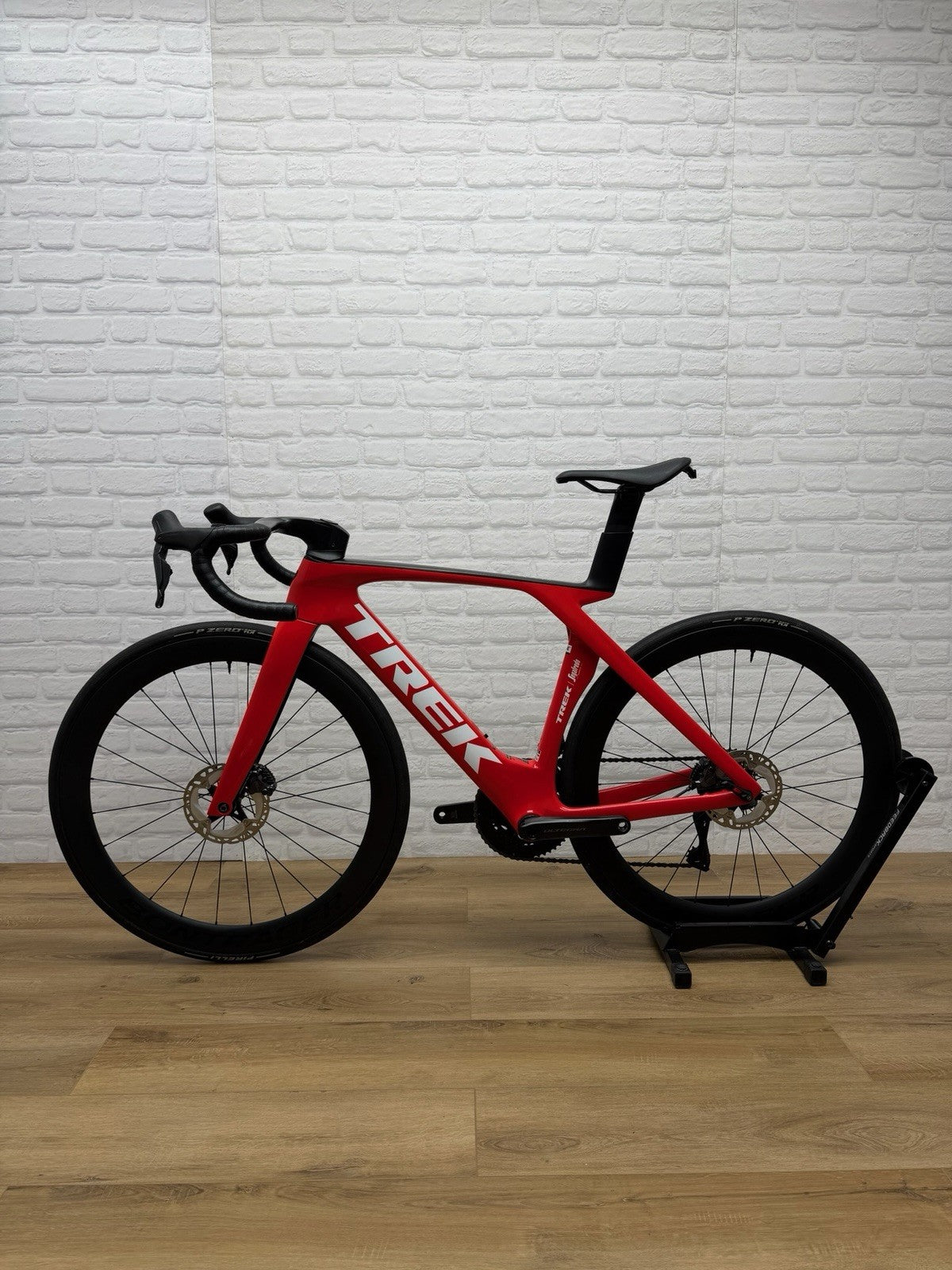 Trek Madone SLR 54cm Project One Team Segafredo edition
