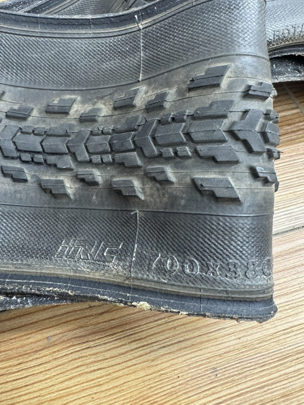 700c IRC Boken 700x38 Tubeless Ready Road Gravel Touring Bike Tires Folding