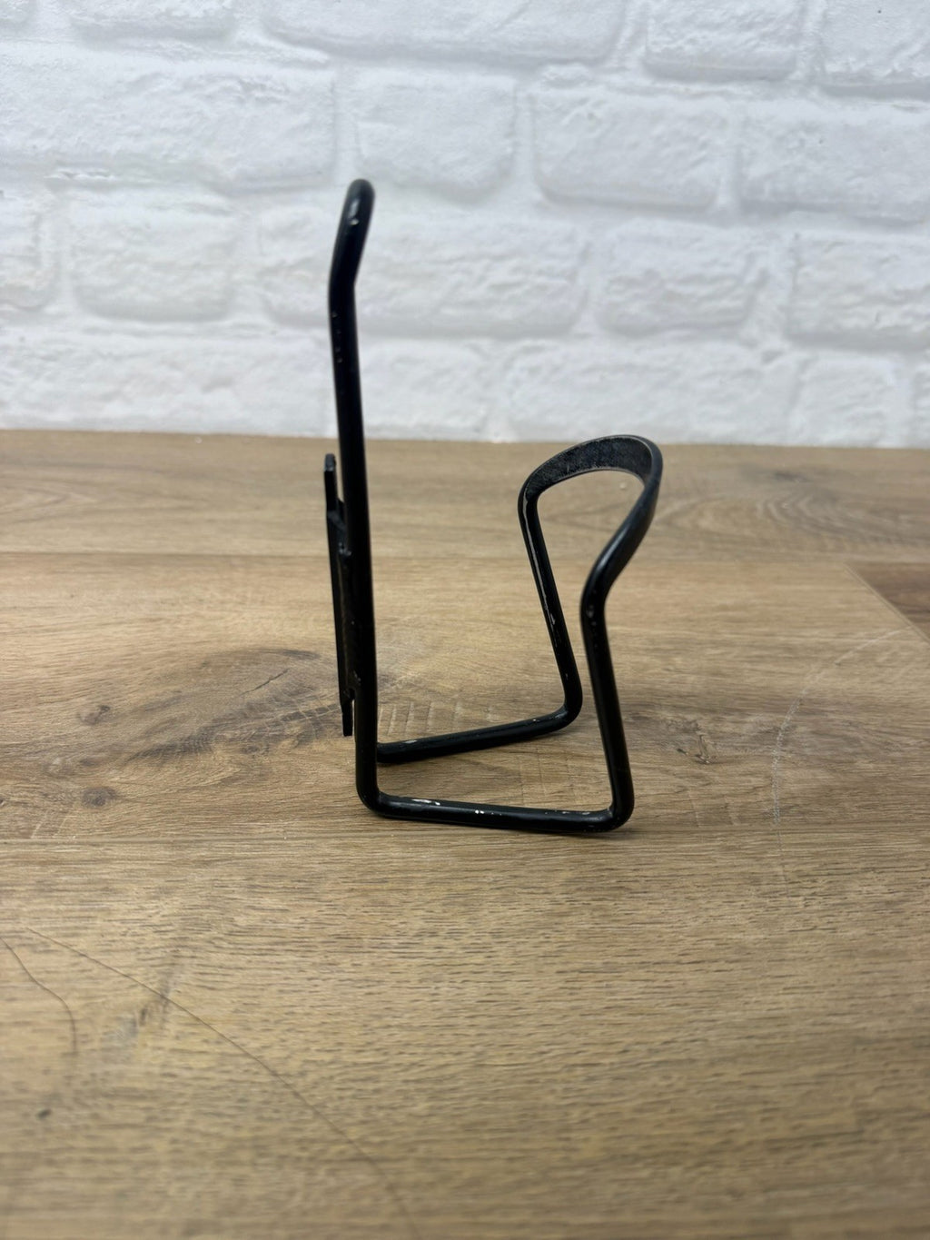Classic Black Aluminum Bicycle Water Bottle Cage 