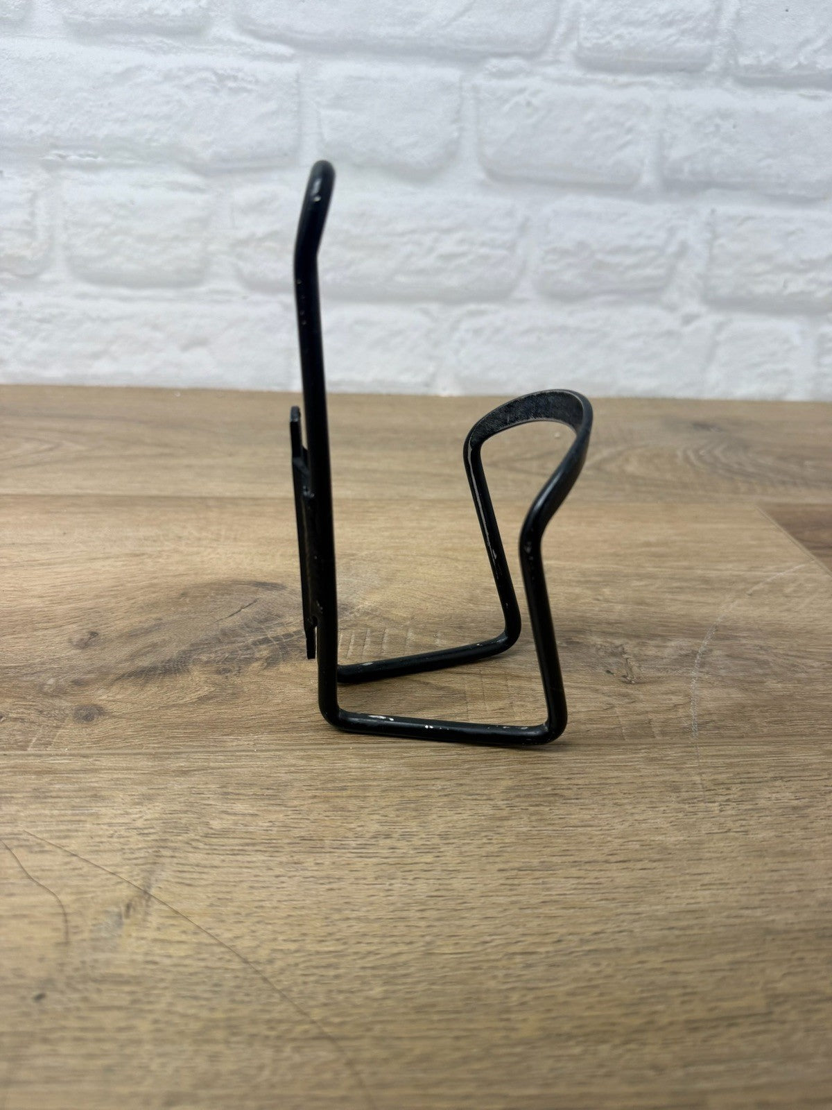 Classic Black Aluminum Bicycle Water Bottle Cage 