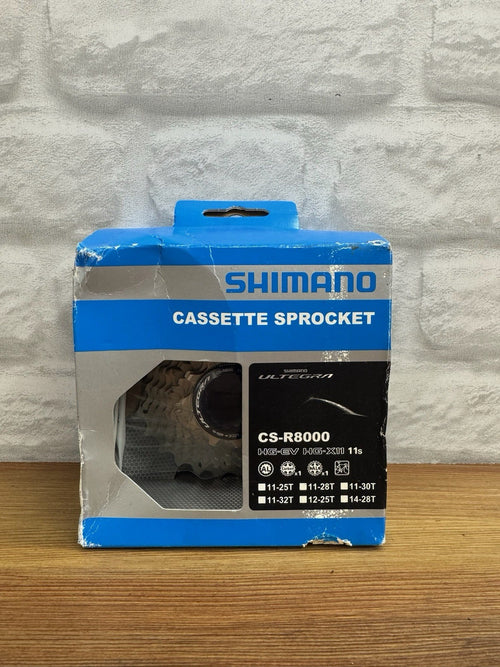 *NEW IN BOX* Shimano Ultegra CS-R8000 11 Speed 11-28T Cassette
