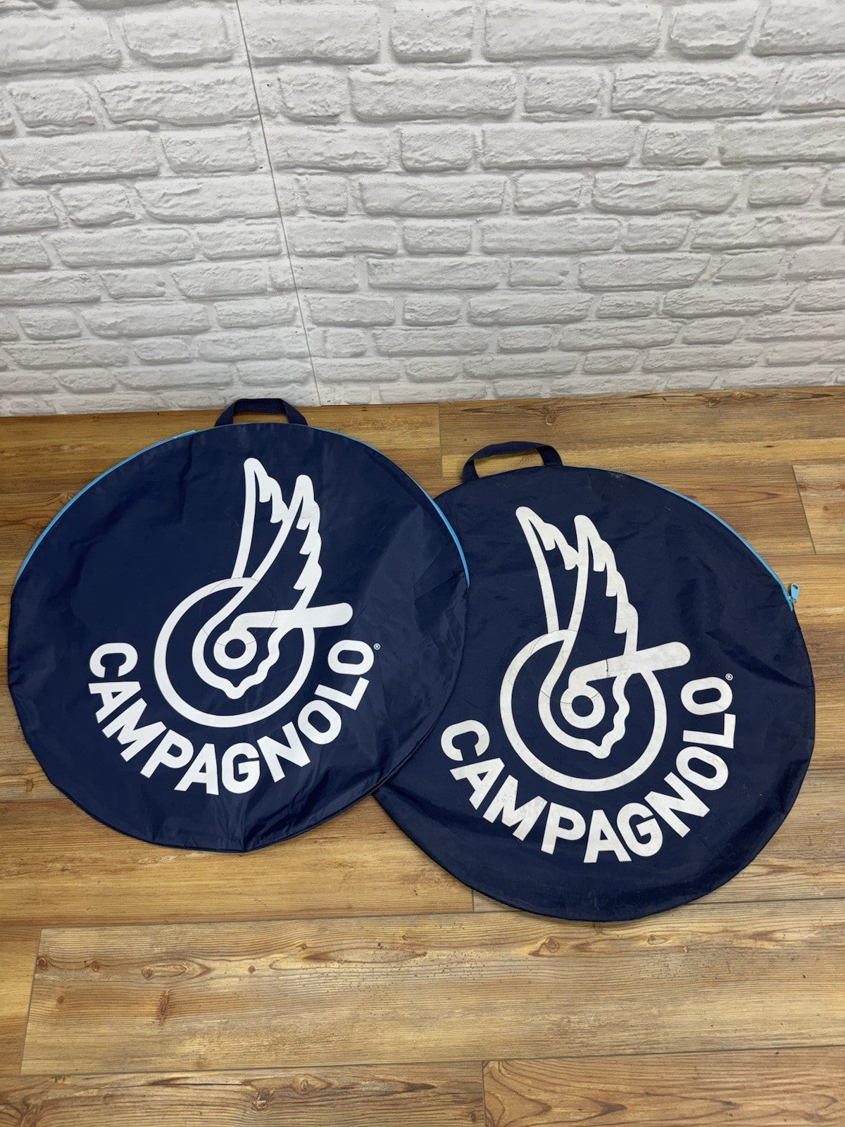 Pair Campagnolo Padded Road MTB Gravel Cycling Wheel Bags 700c