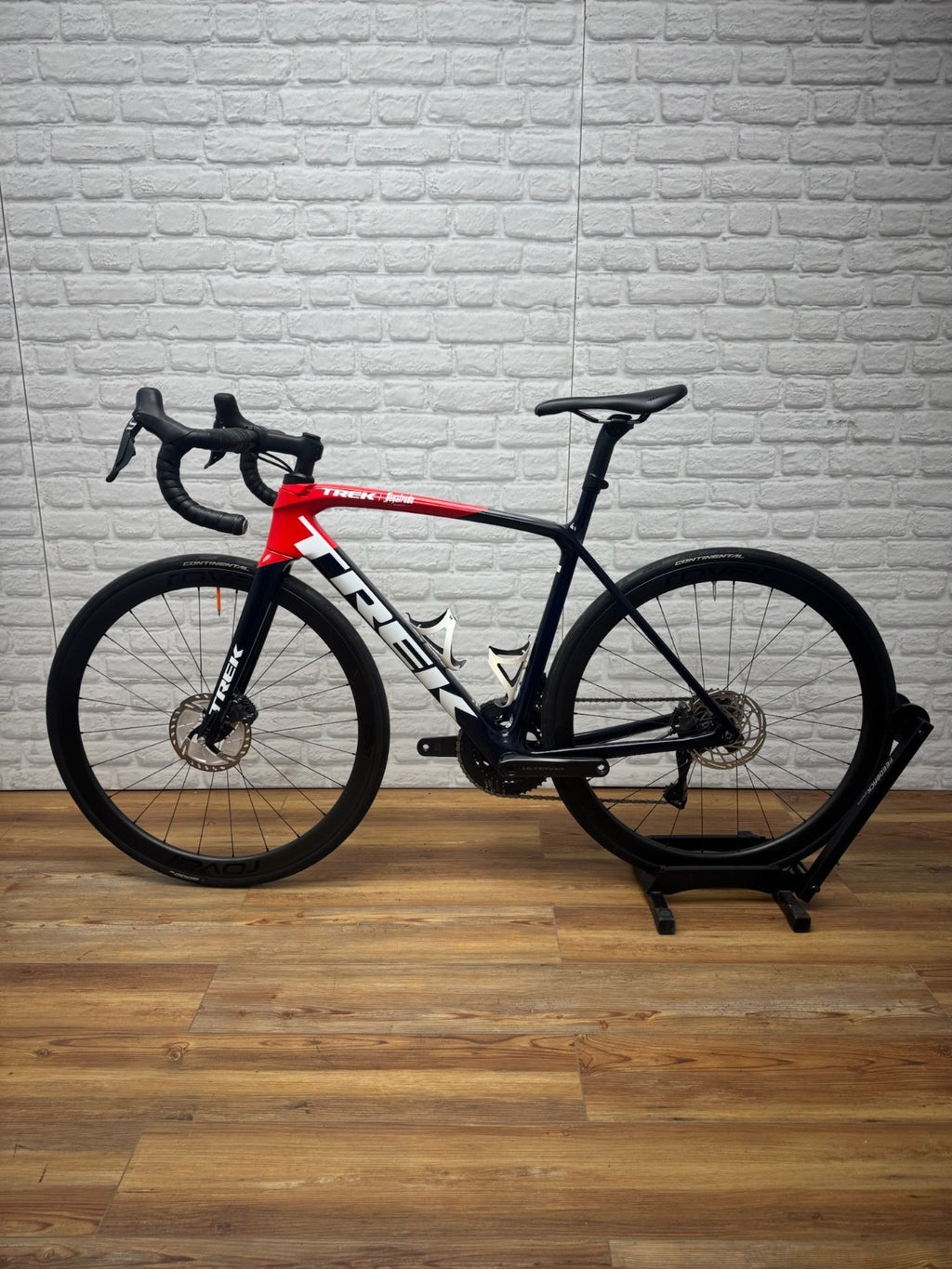 Trek Emonda SLR 54cm Project One Segafredo Edition