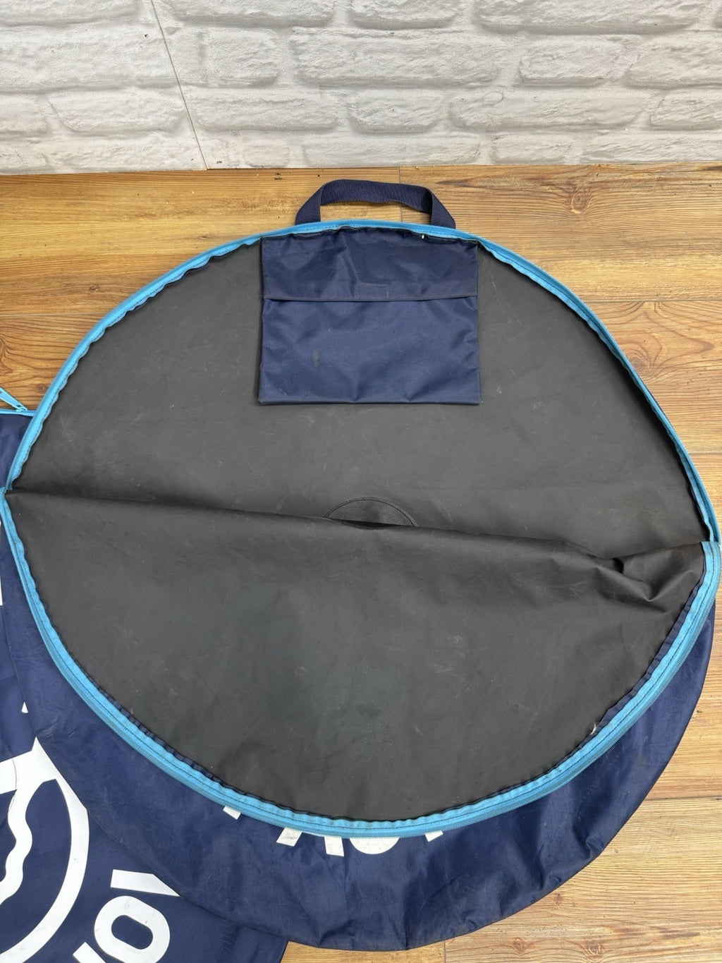 Pair Campagnolo Padded Road MTB Gravel Cycling Wheel Bags 700c