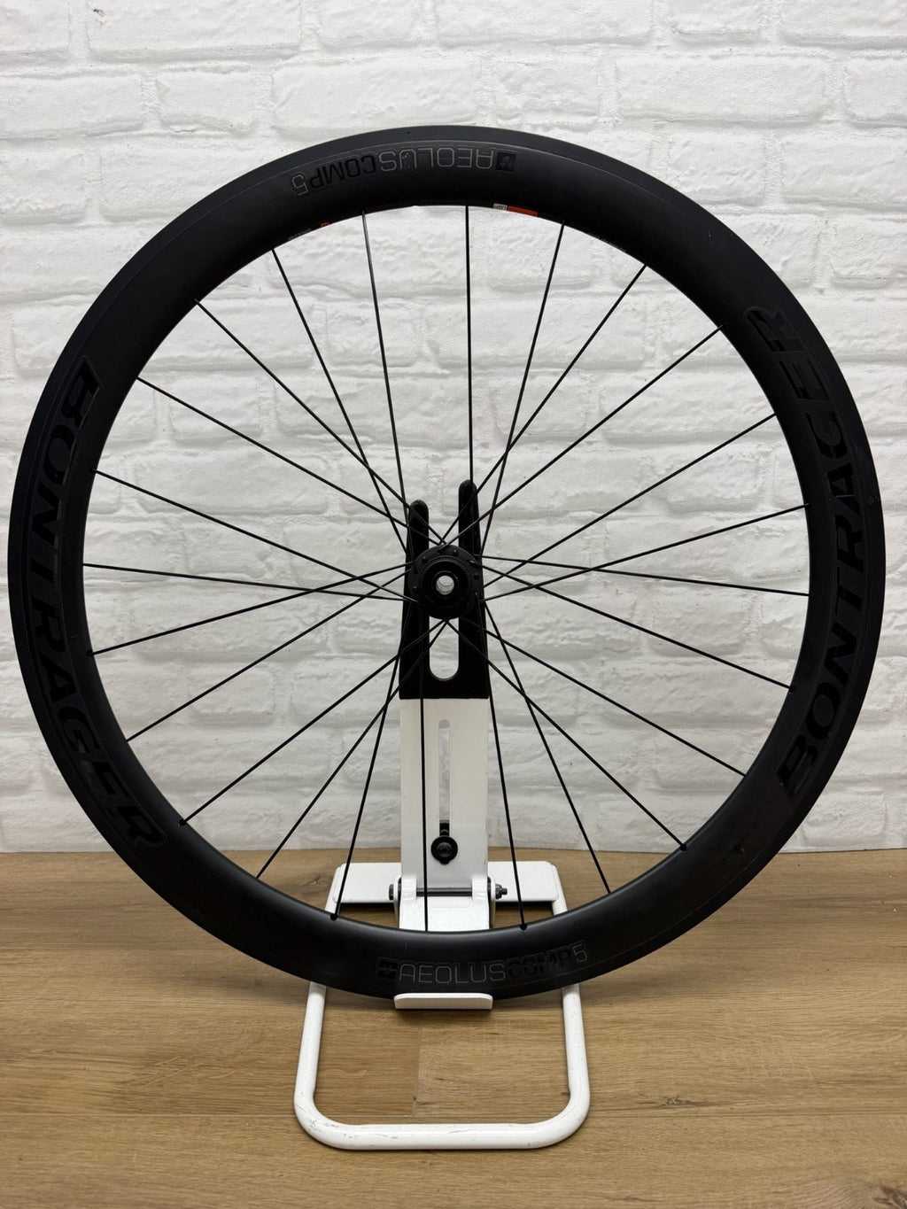 Bontrager Aeolus Comp 5 Front Wheel