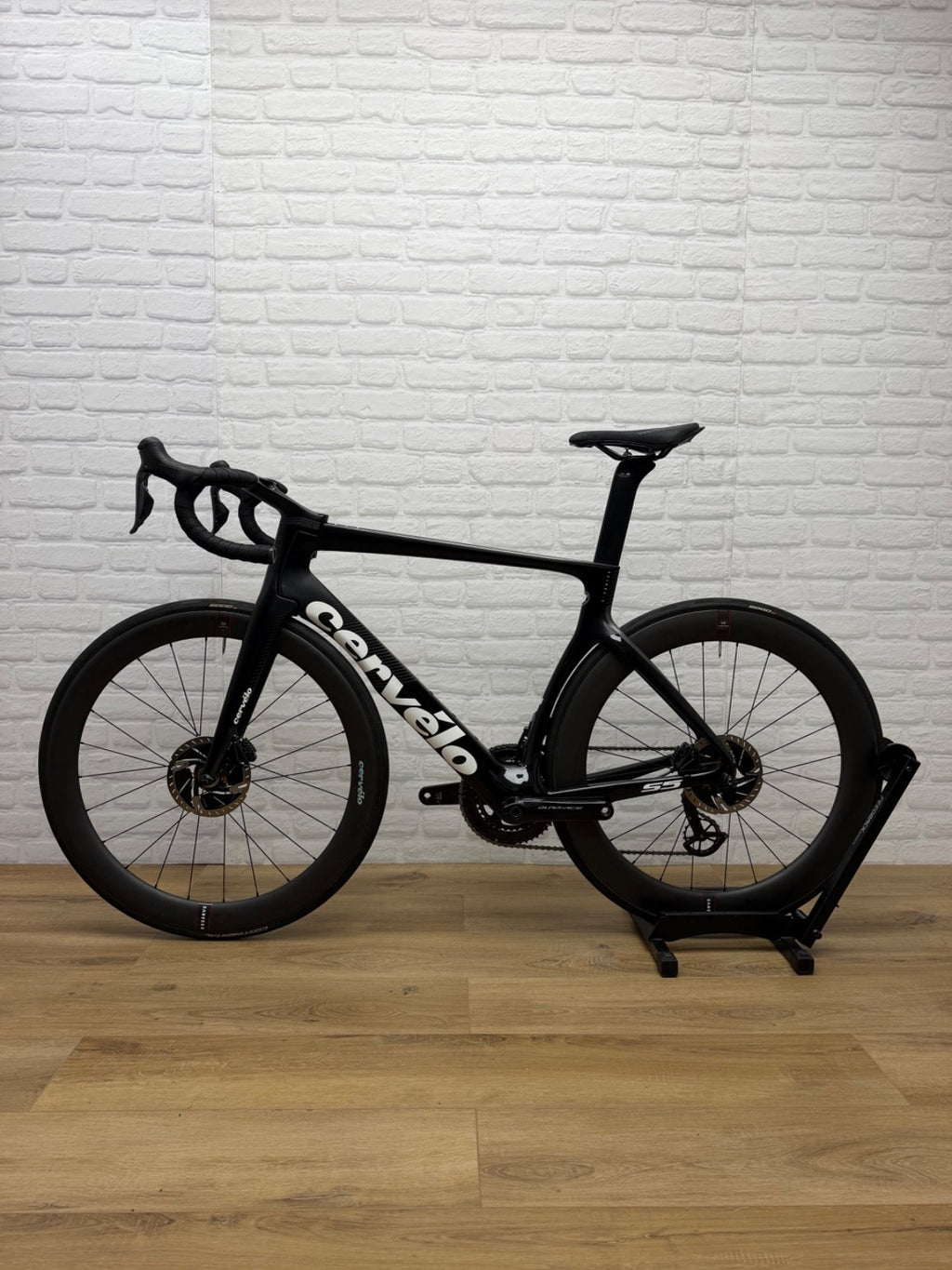 Cervelo S5 56cm Road Bike