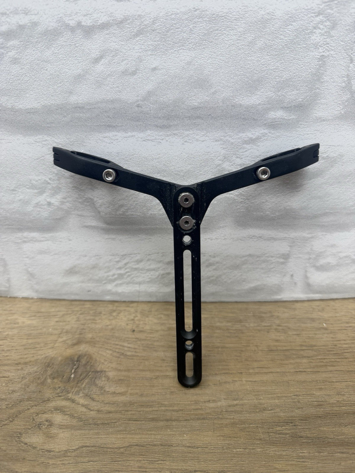 y-shaped bicycle fender bridge adapter