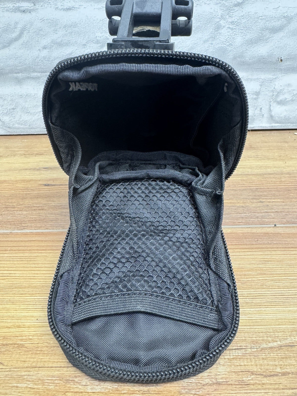 Topeak Aero Wedge Pack DX With QuickClick