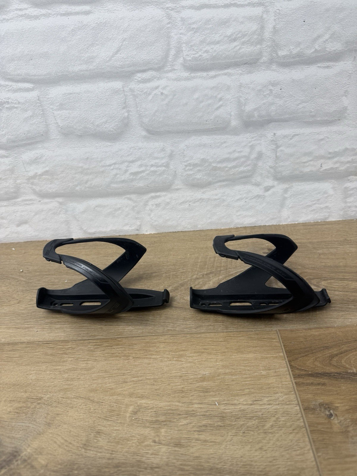 Elite Custom Race bottle cage Set