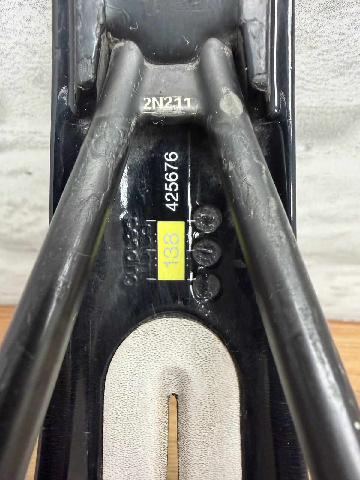 138mm Bontrager Paradigm XXX Carbon Rail Road Saddle With Light Mount