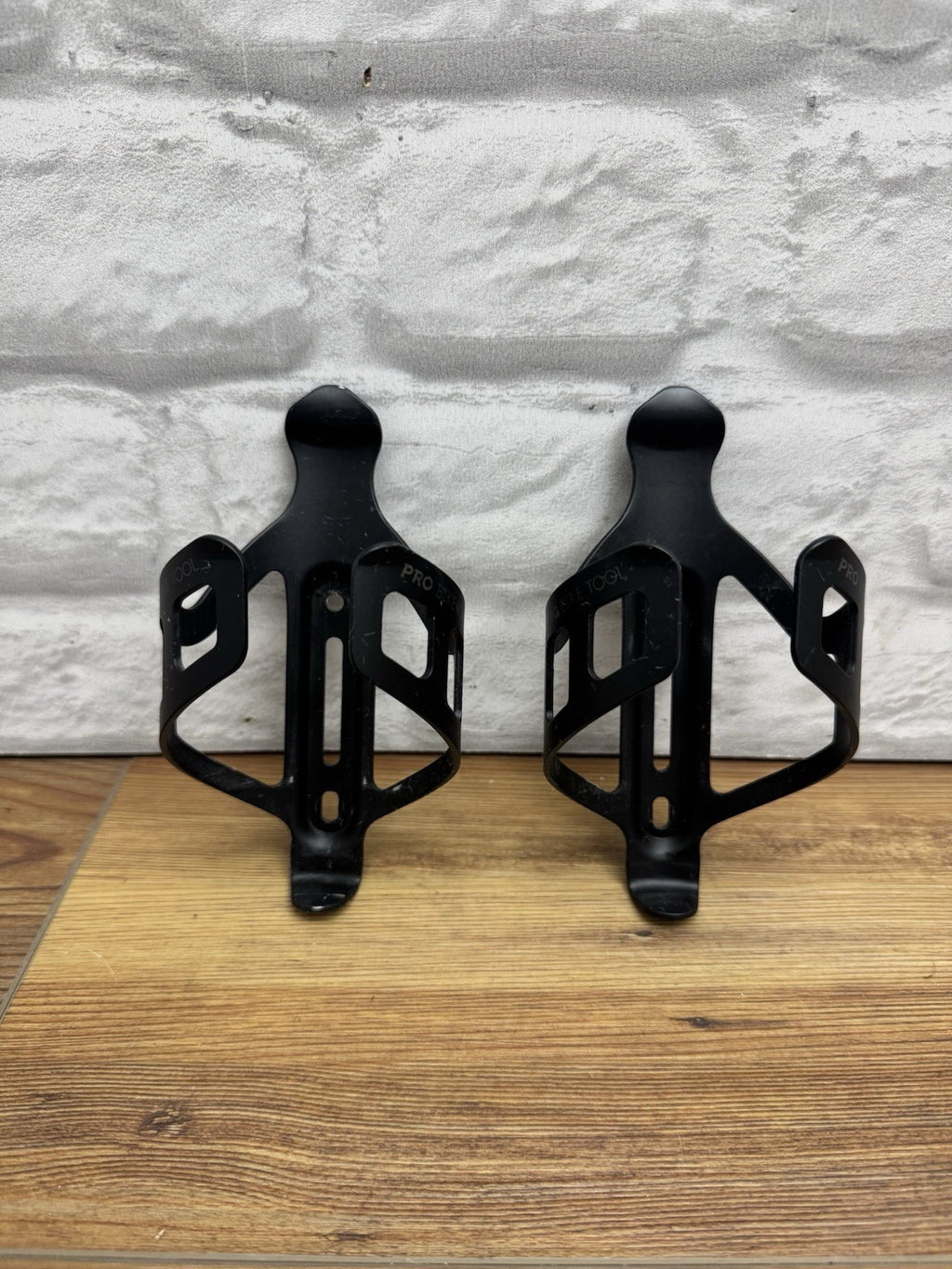 Pro Bike Tool Water Bottle Cage Set
