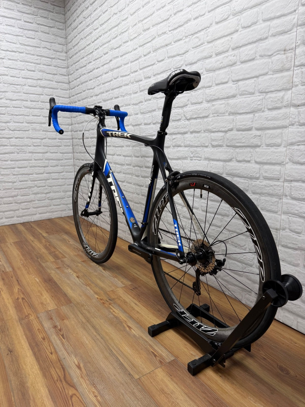 Trek Speed Concept 60cm Road Bike