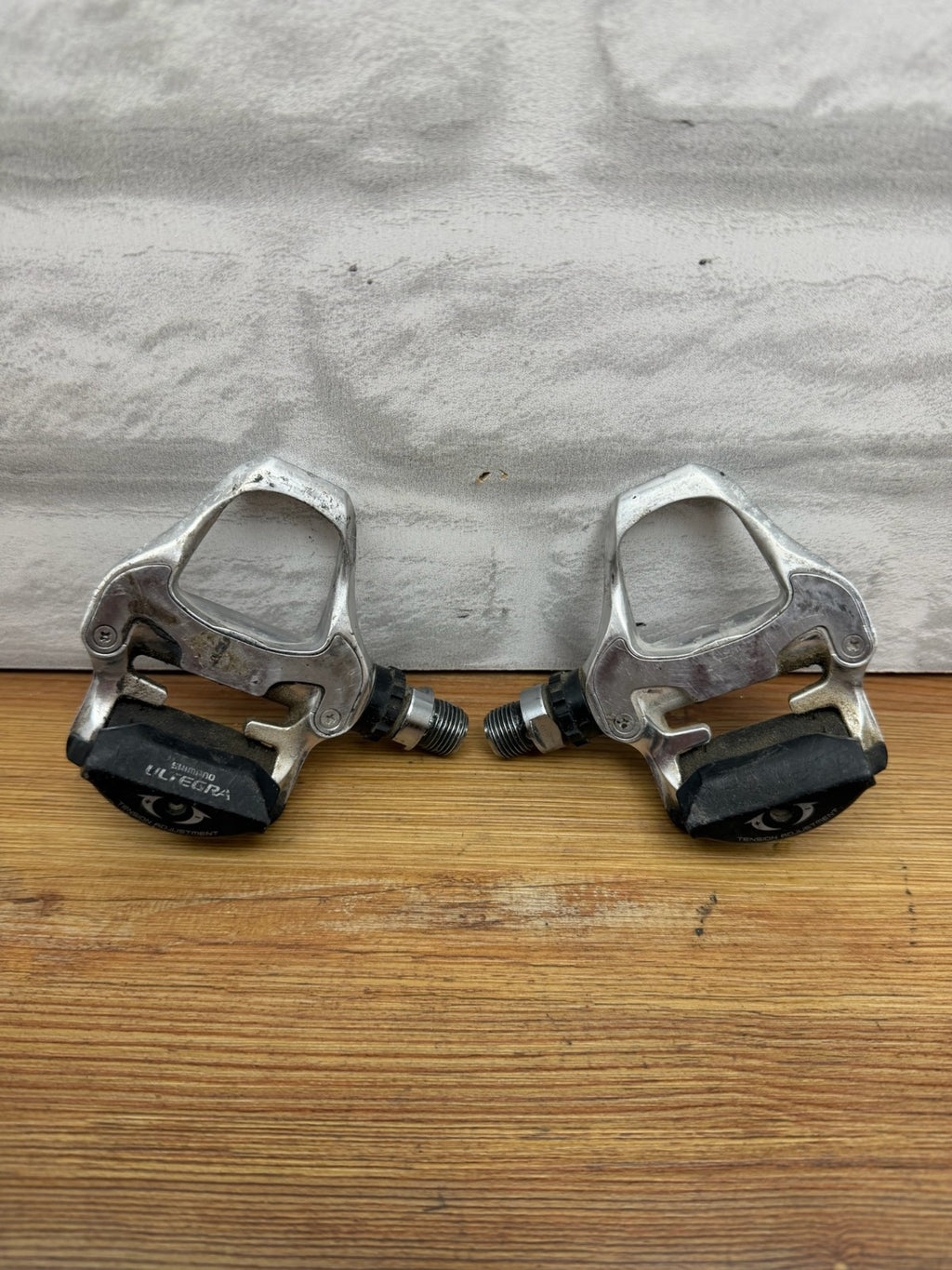 Shimano Ultegra PD-6620 Road Bike Pedals SPD-SL Clipless Grey