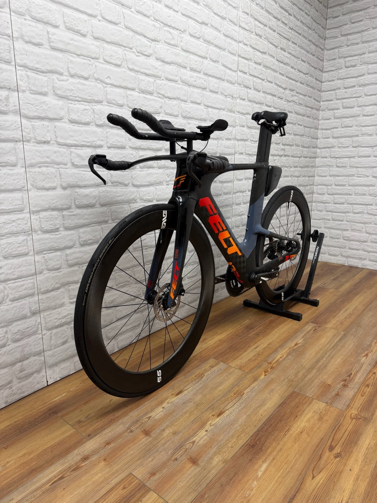 Felt IA 54cm eTap Triathlon Bike