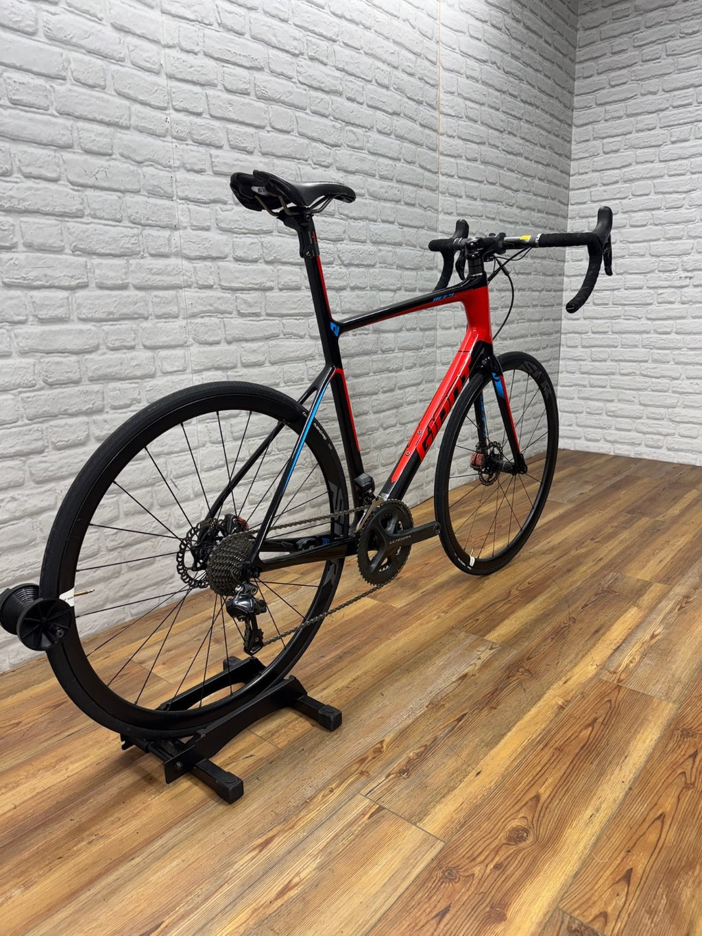 Giant Defy Advanced Large Di2