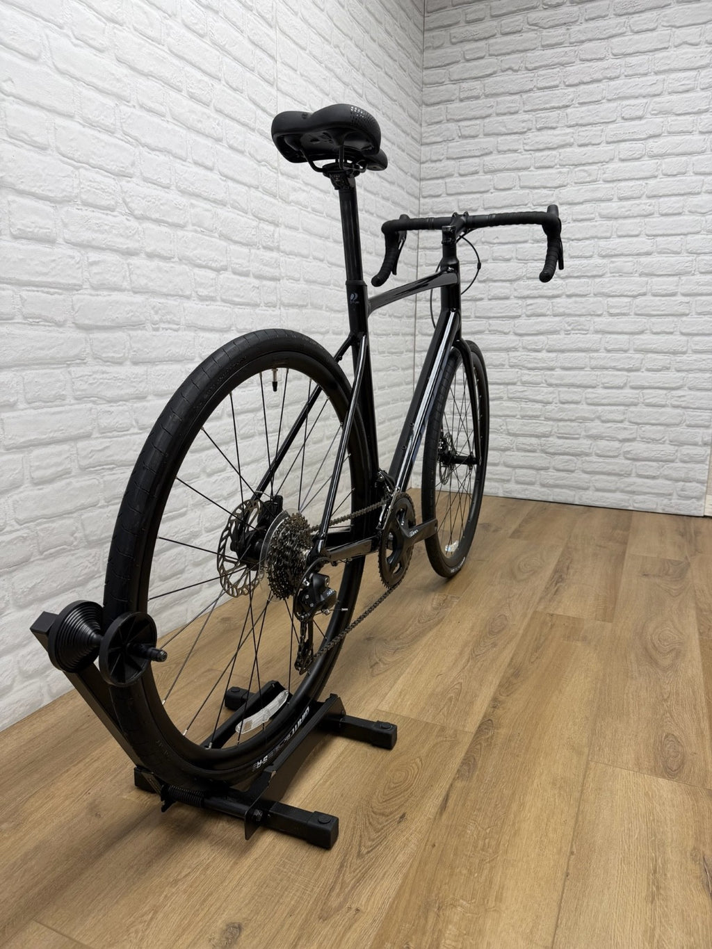 Giant Contend AR Large 2025
