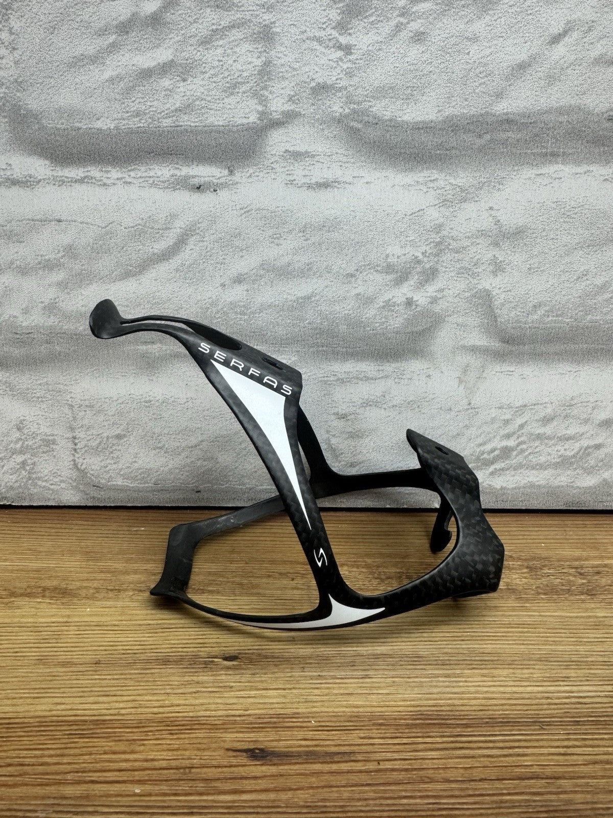 Serfas Carbon Water Bottle Cage