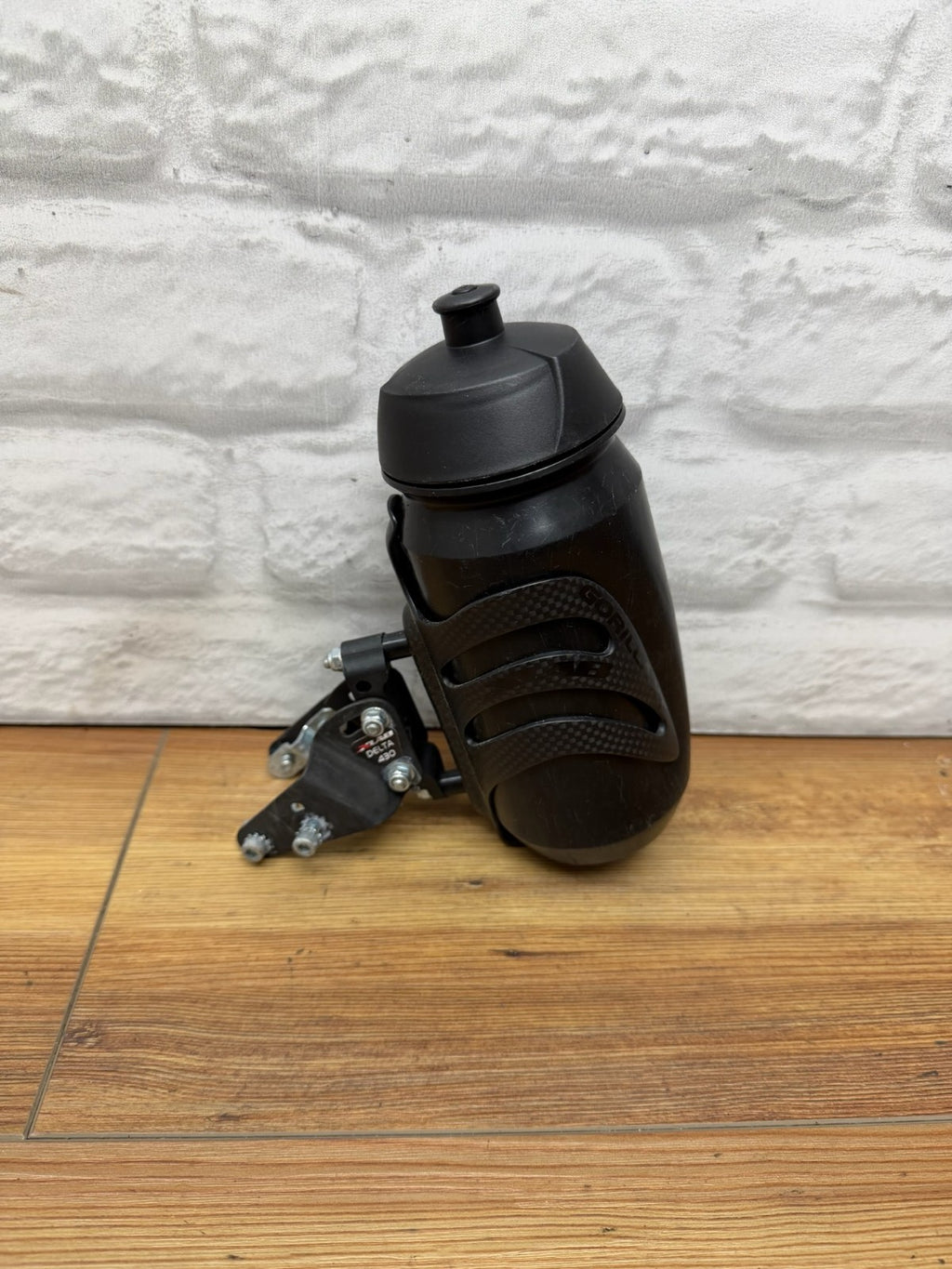 Xlab Gorilla Cag with Mount & Bottle
