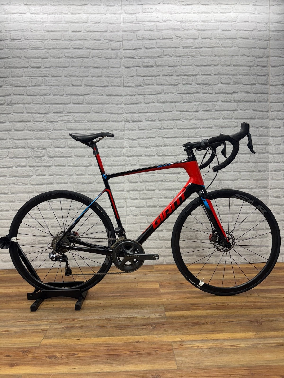 Giant Defy Advanced Large Di2