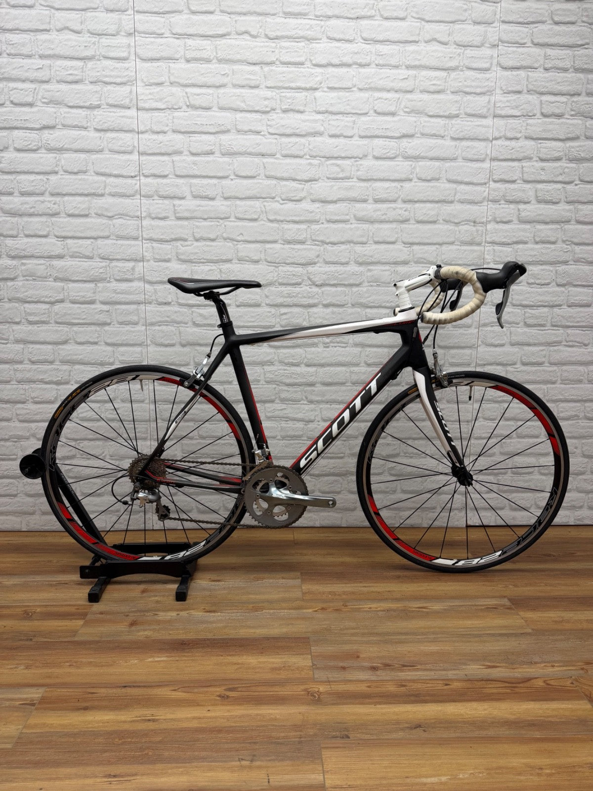 Scott CR1 Large Road Bike