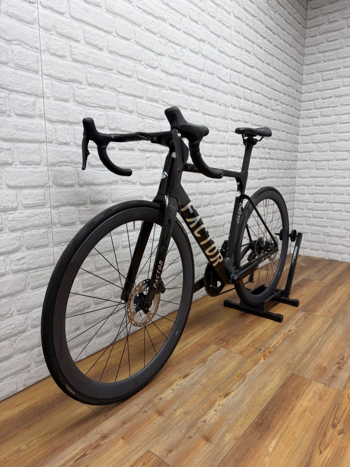 Factor Ostro VAM 54cm Road Bike